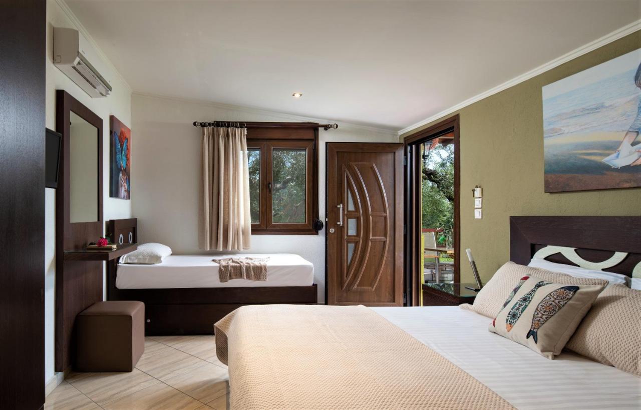 Sunday Resort เยราคินิ ภายนอก รูปภาพ